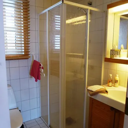 Chalet 72 * فلين